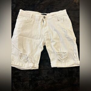 Skinny Collection White Distressed Denim Shorts Skinny Fit Size 34
